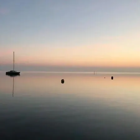 Les Pieds Dans L'eau, Plage Peirere Apartman