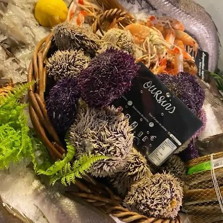 Les Pieds Dans L'eau, Plage Peirere Αρασόν