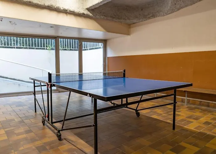 Les Pieds Dans L'eau, Plage Peirere アパート